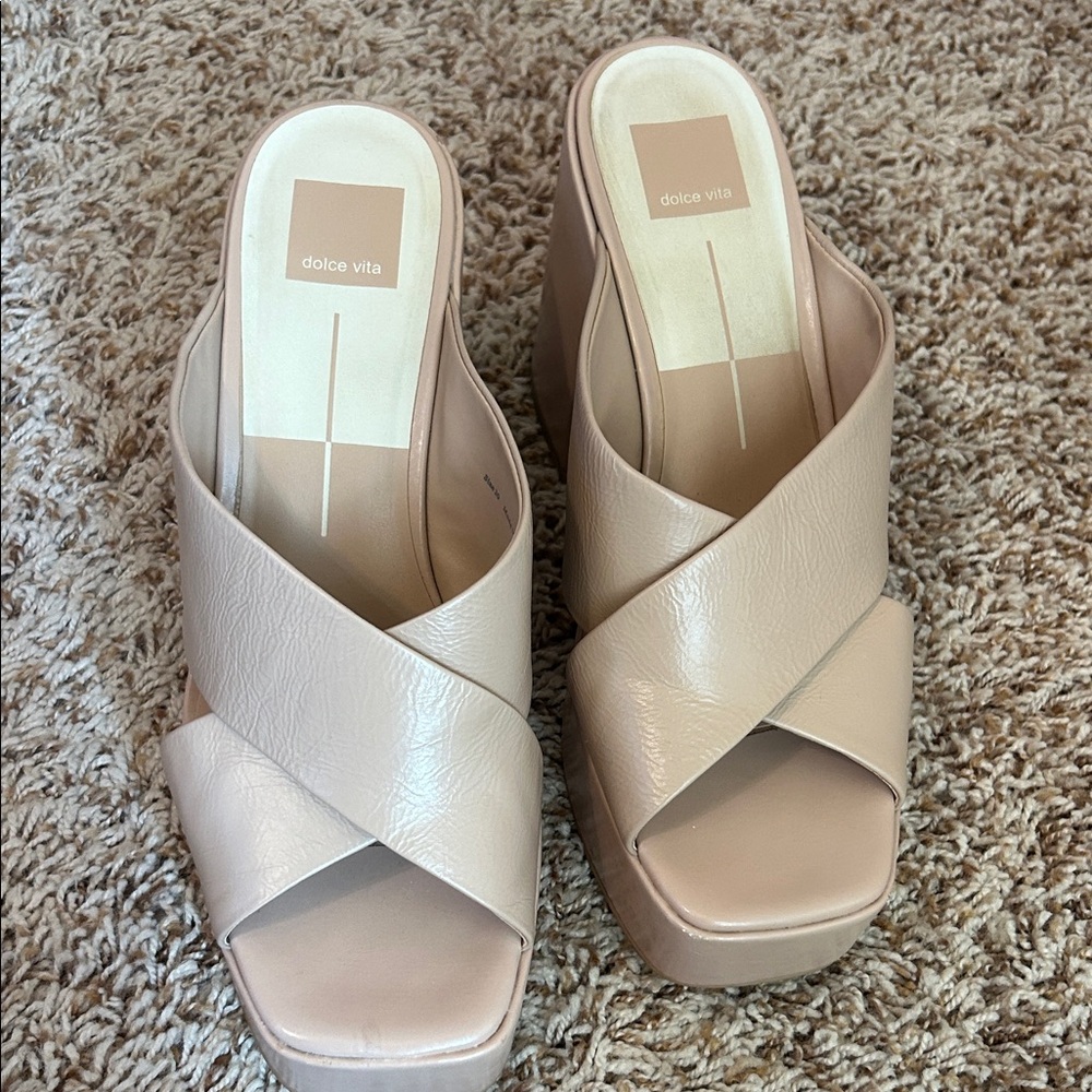Dolce Vita Nude Heels Open Toe 10 Cross Strap